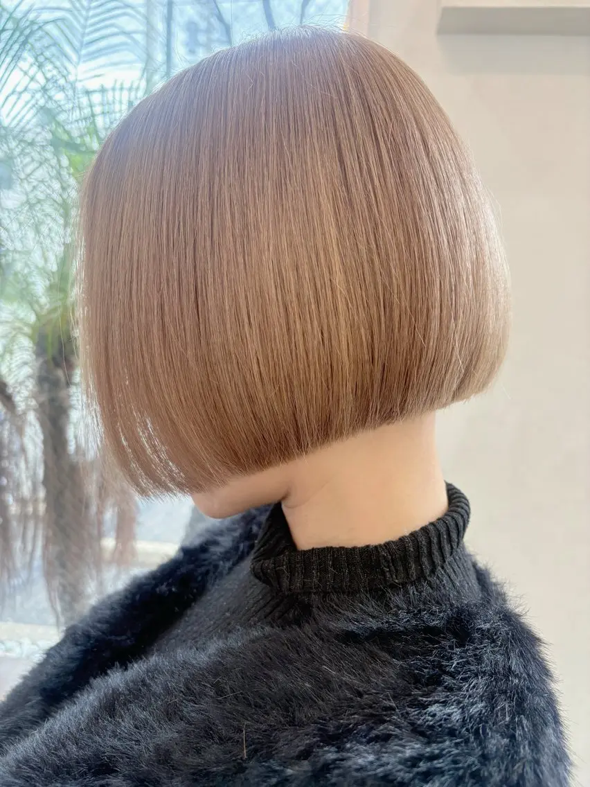 ショート ボブ grazie JAPANのヘアスタイル