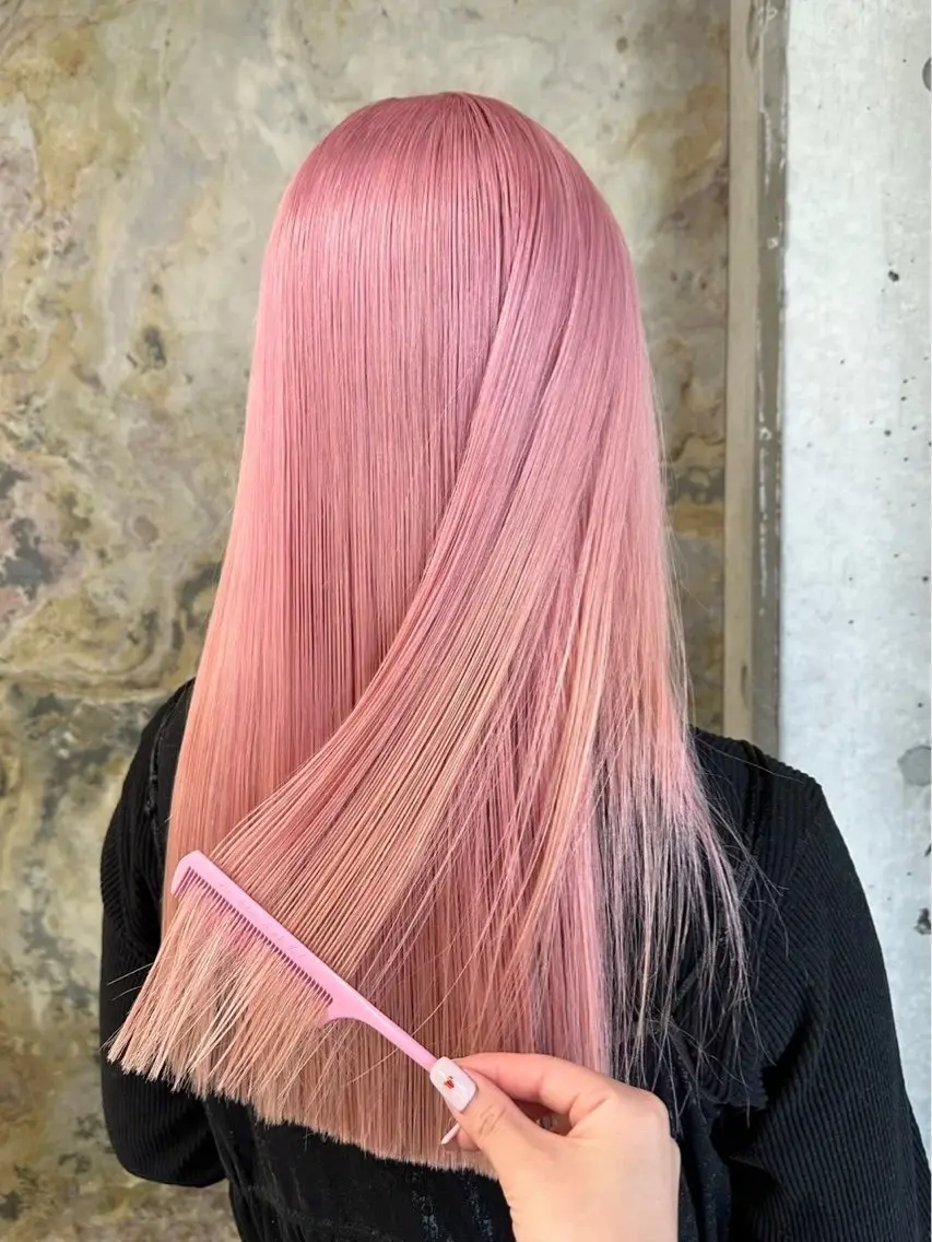 カラー ブロンド ヘアカラー ハイトーンカラー🪽 suzuhoのヘアスタイル