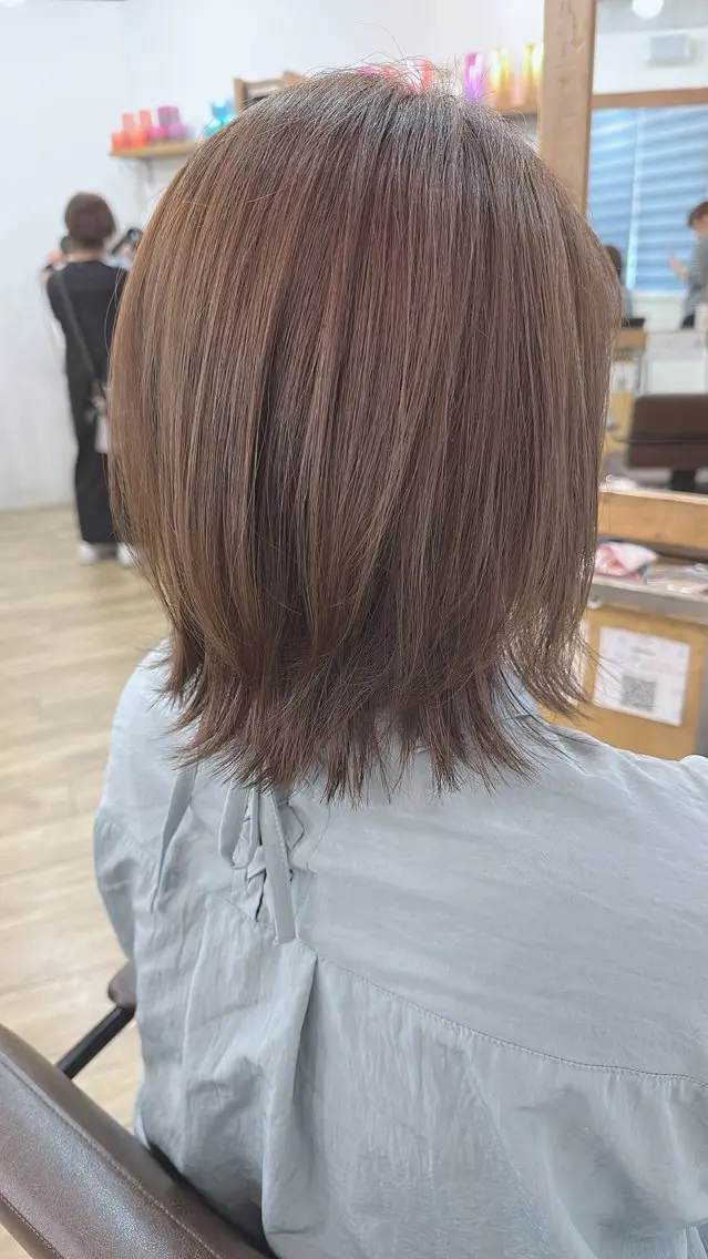 ミディアム ヘアカラー 🎀ITSUKI暖色 カラー/レイヤー🎀のヘアスタイル