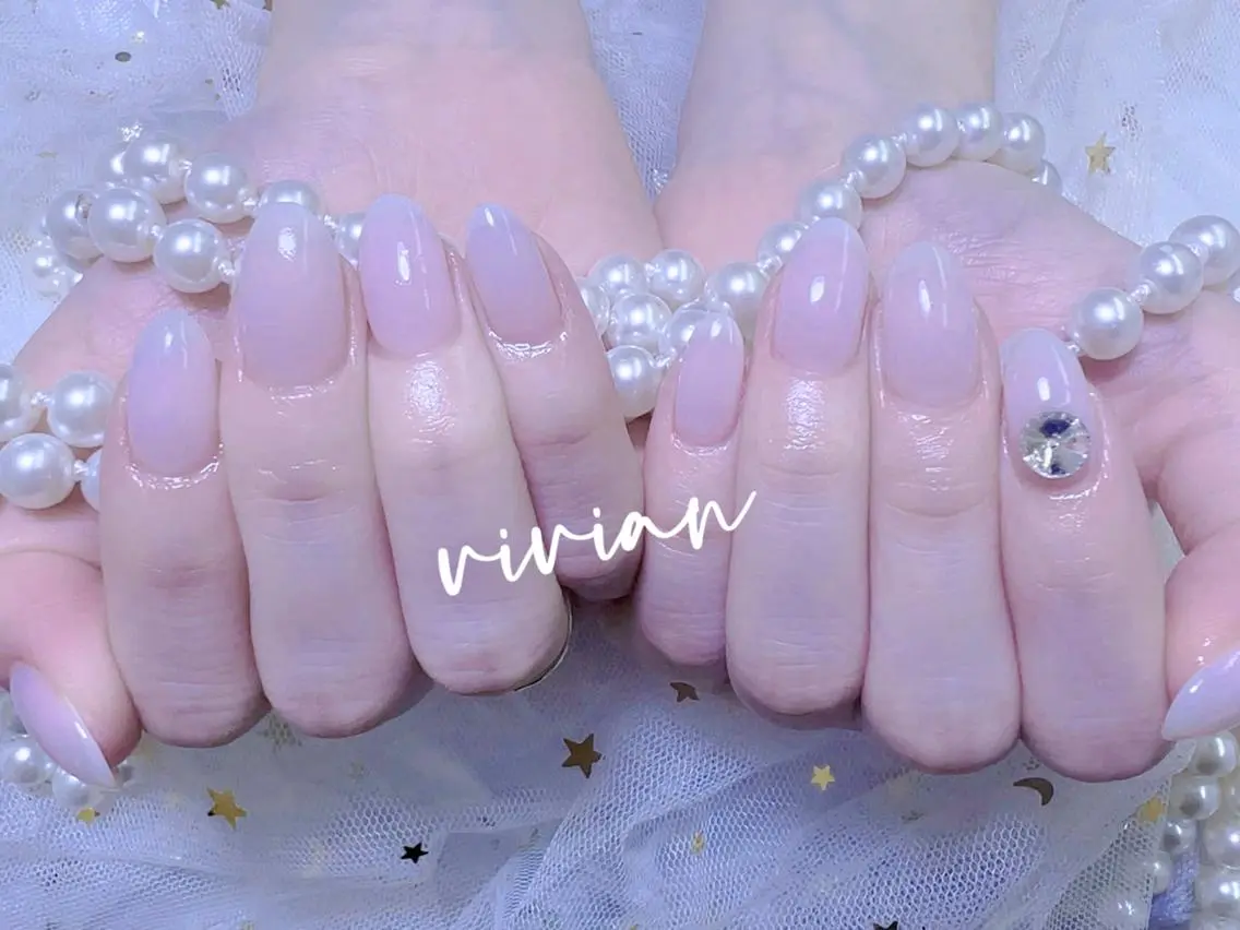 ネイル VIVIAN リサのネイルデザイン