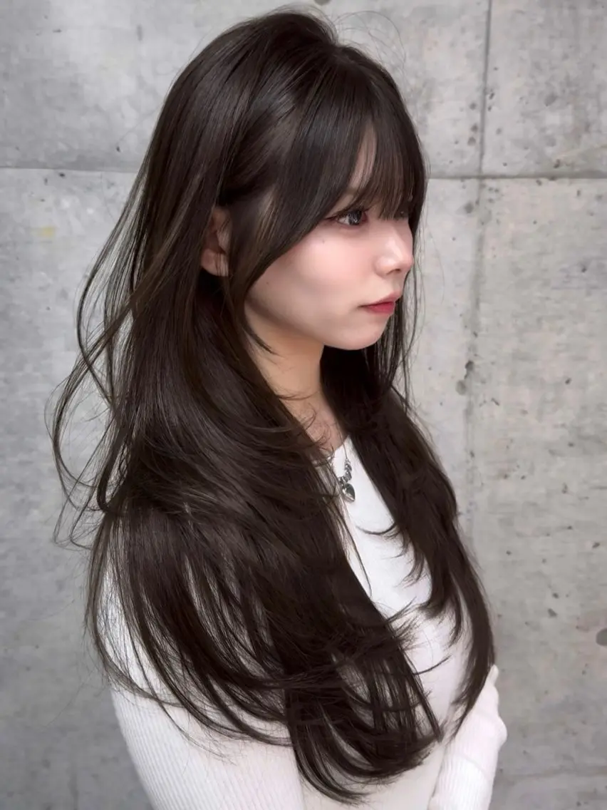 ロング レイヤーカット 佐渡優 365連勤する美容師のヘアスタイル