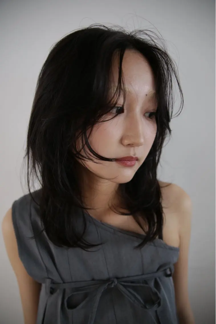 ミディアム 🎀抜け感ナチュラル 🎵asuna🪽のヘアスタイル