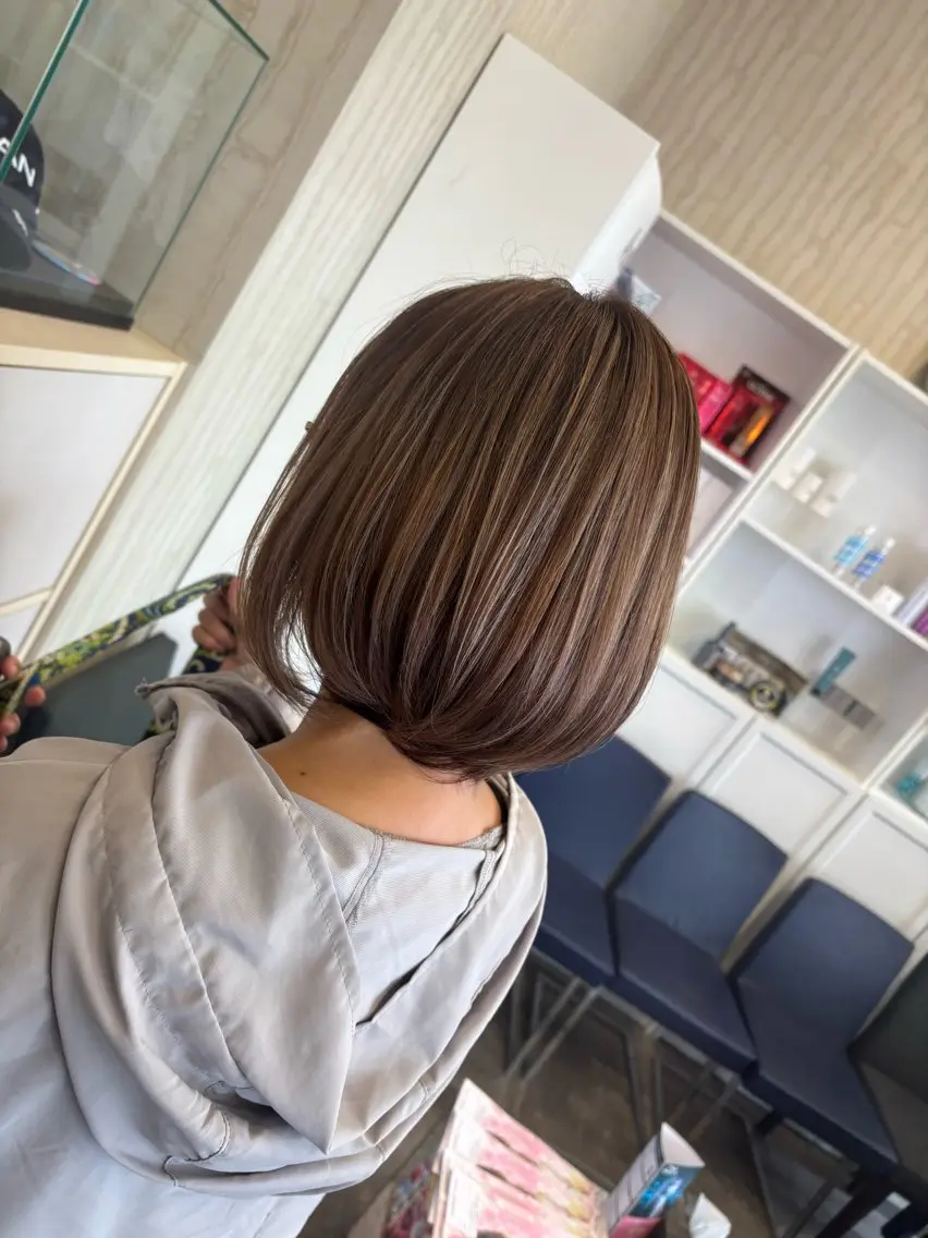 ミディアム ハイライト ヘアカラー 田中 沙也香のヘアスタイル