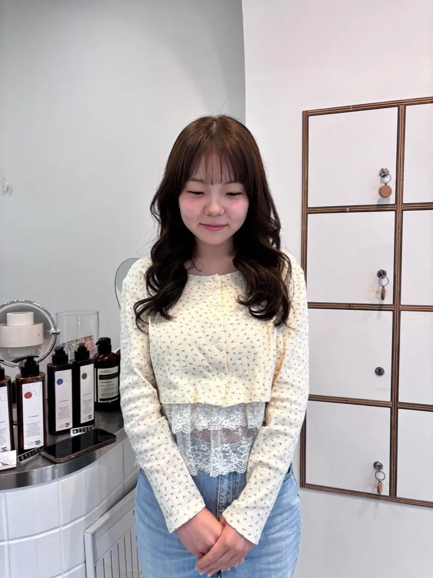 セミロング ヘアカラー 千田 りんなのヘアスタイル