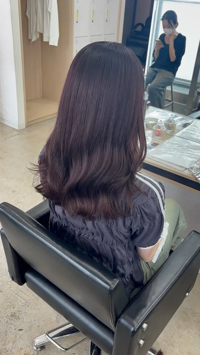 セミロング カラー 🪽髪質改善矯正 🤍MIU🤍のヘアスタイル