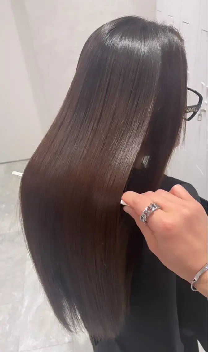 ロング カット 縮毛矯正 トリートメント 石井良典 髪質改善のヘアスタイル