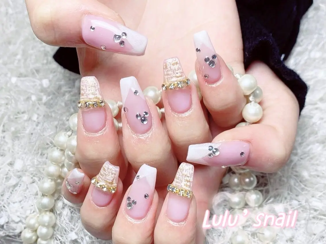 🎀スカルプチップ🎀長さだし➕持ち込みデザイン16980(時間内でデザイン、パーツ10本OK)【初回ジェルオフ無料】の写真