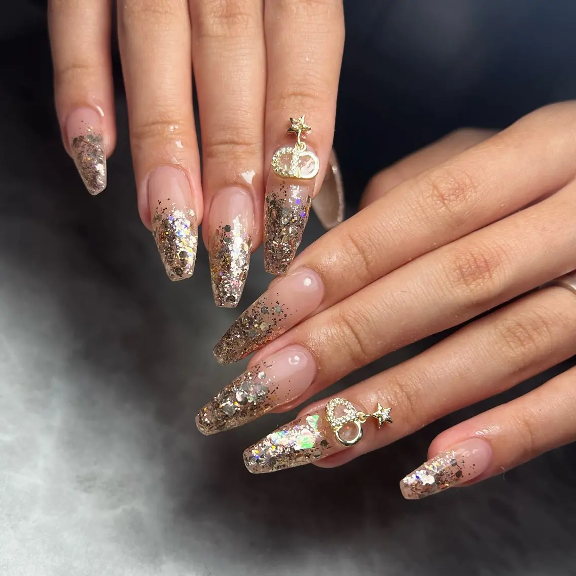 ネイル ハンドネイル Dia Nail AKIのネイルデザイン