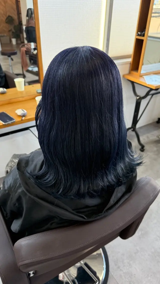 ミディアム 渡辺 皐志 Li's 布施のヘアスタイル