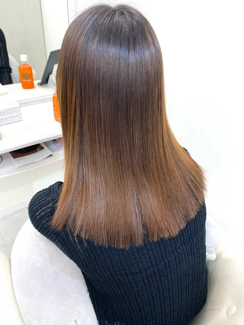 セミロング カット 縮毛矯正 トリートメント 【乾かすだけで革命】 早矢仕正志のヘアスタイル