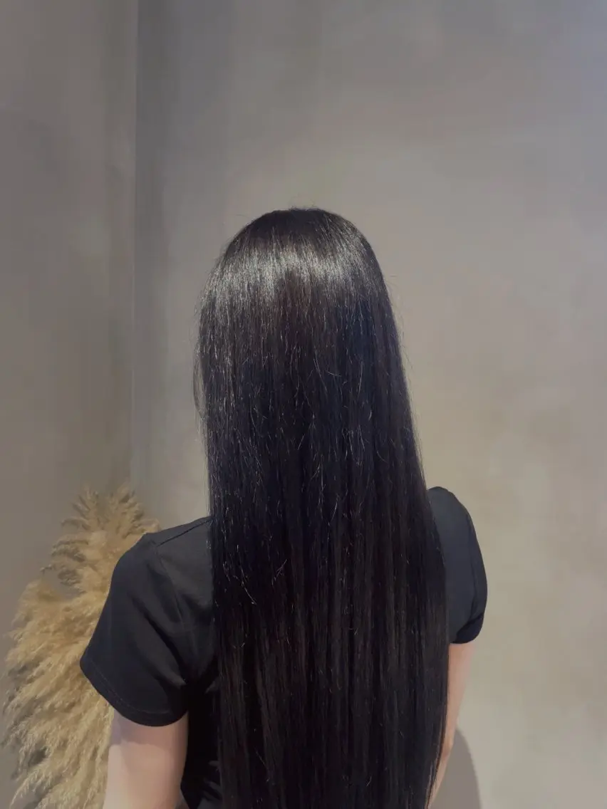 カラー 透明感カラー ヘアカラー 小笠原 愛菜のヘアスタイル