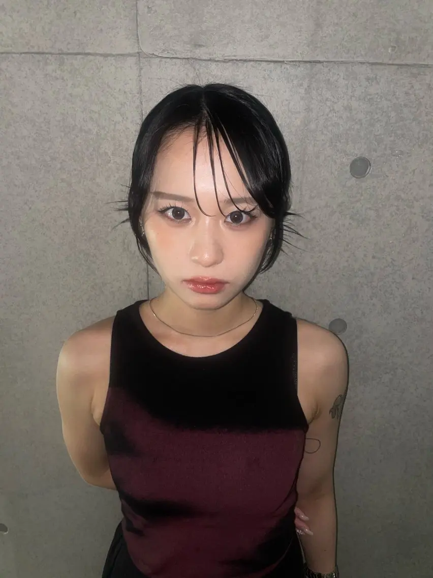 顔周りカット＋ヘアセット（韓国風／y2k／タイトヘア）の写真