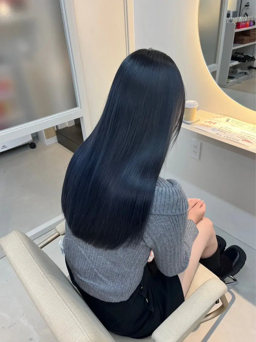 【完全マンツーマン】カット＋縮毛矯正＋トリートメントの写真