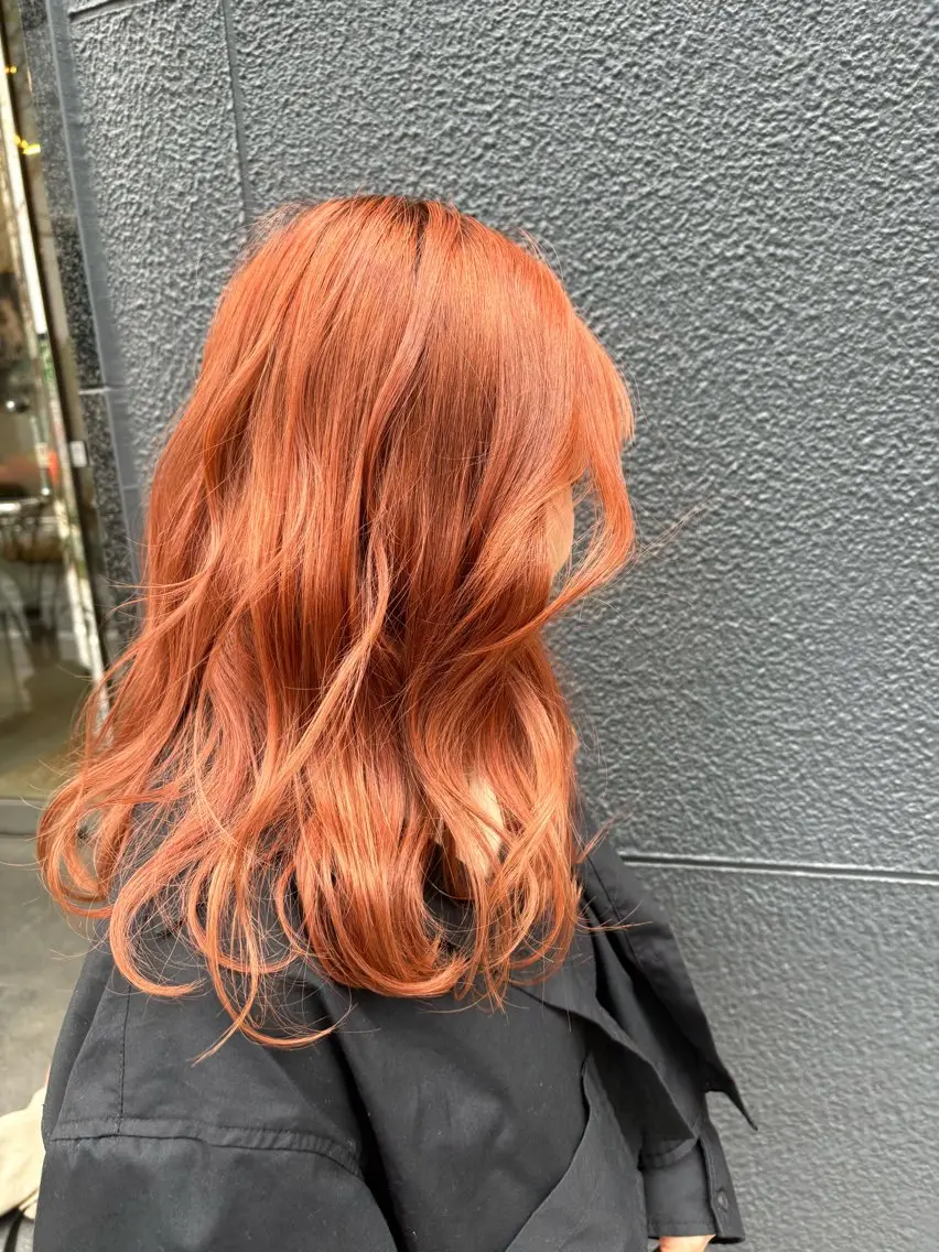 ロング ヘアセット 🍓ハイトーンカラー 🎀nene🍓のヘアスタイル