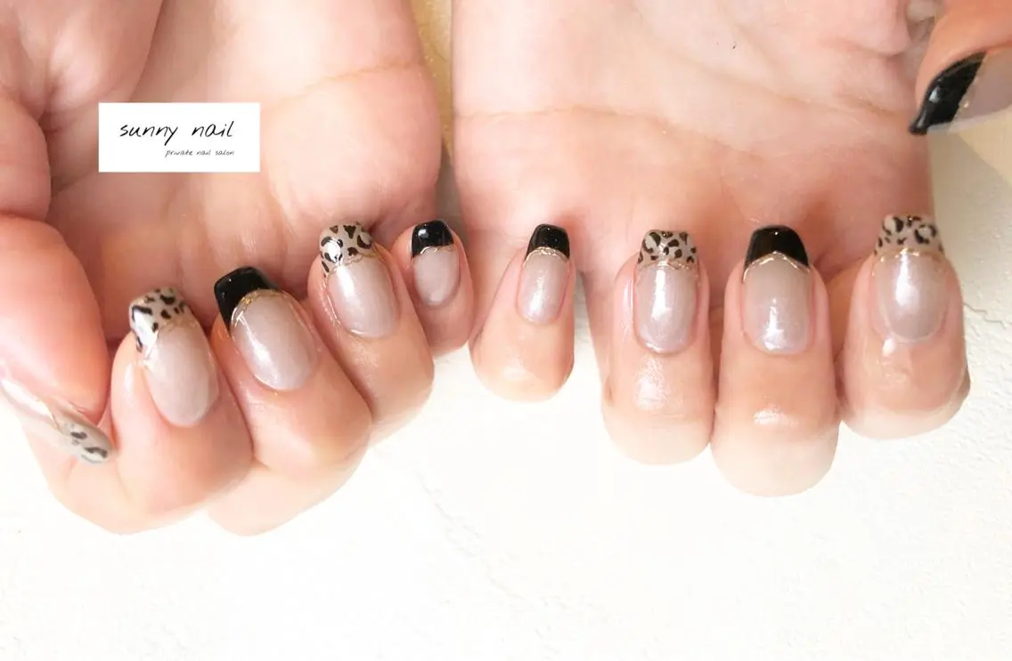 ネイル アニマル柄 アートネイル フレンチネイル ジェルネイル ミラーネイル sunny nailのネイルデザイン