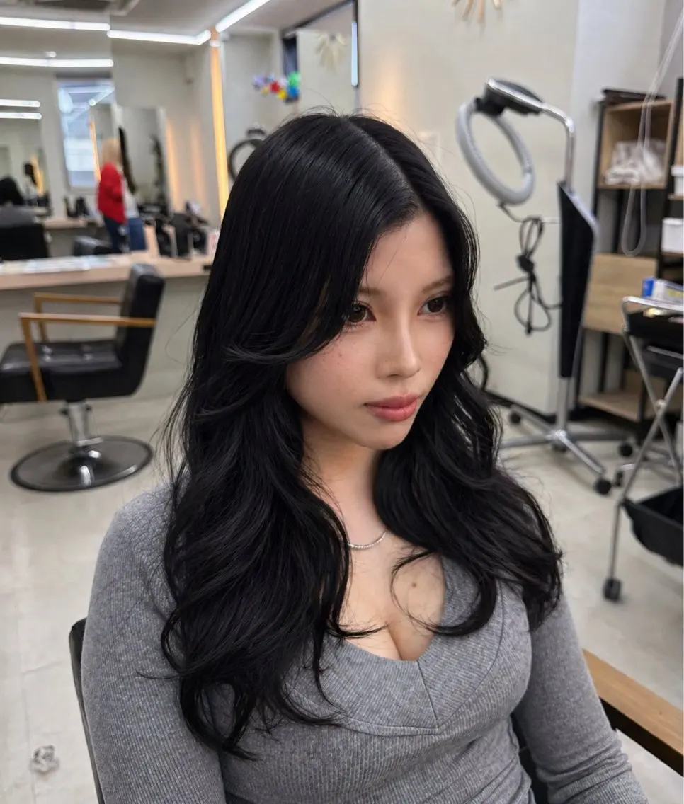ロング 【ALEAP】 𝐇𝐀𝐊𝐔のヘアスタイル