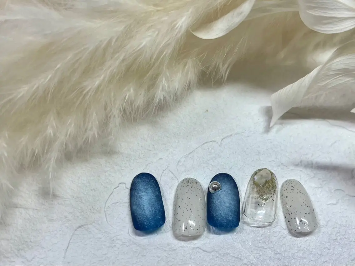 ネイル オーロラネイル チークネイル フットネイル フレンチネイル ジェルネイル mogunail &blowのネイルデザイン