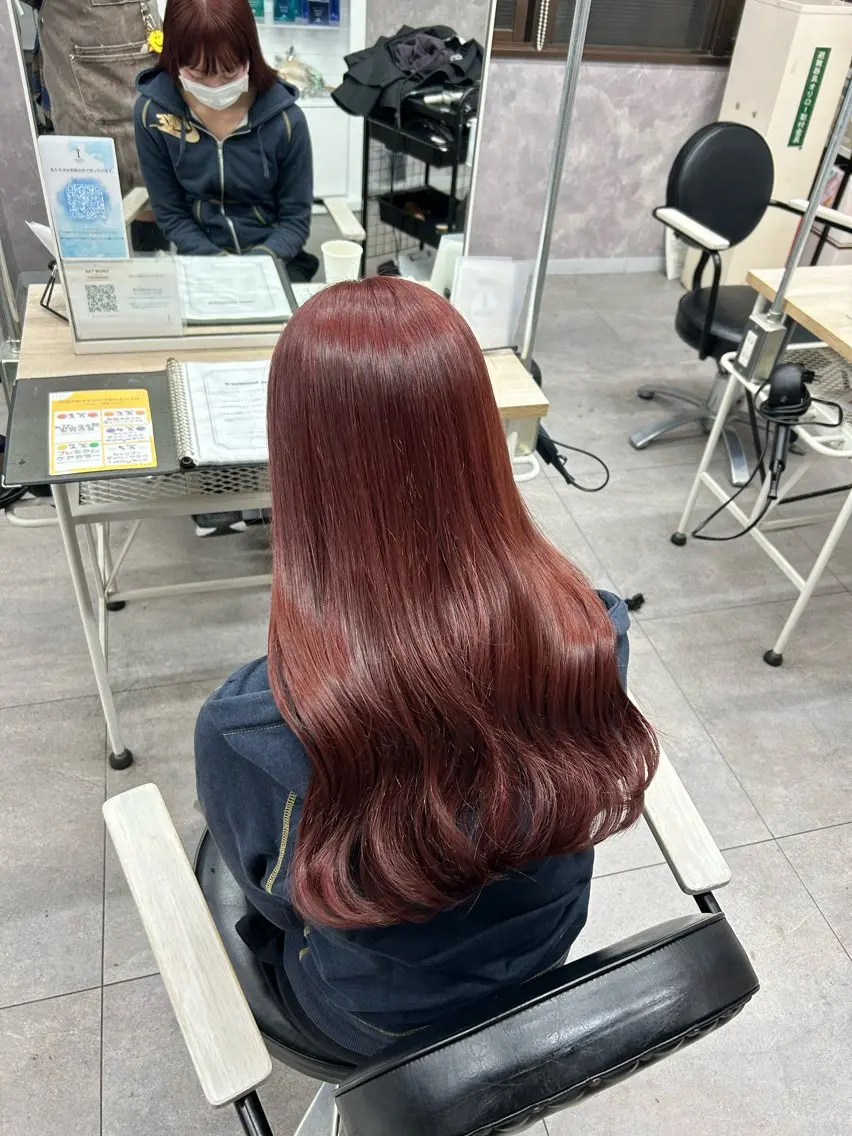 ミディアム カラー ヘアカラー トリートメント 暖色カラー🪷 オタク美容師🎶のヘアスタイル