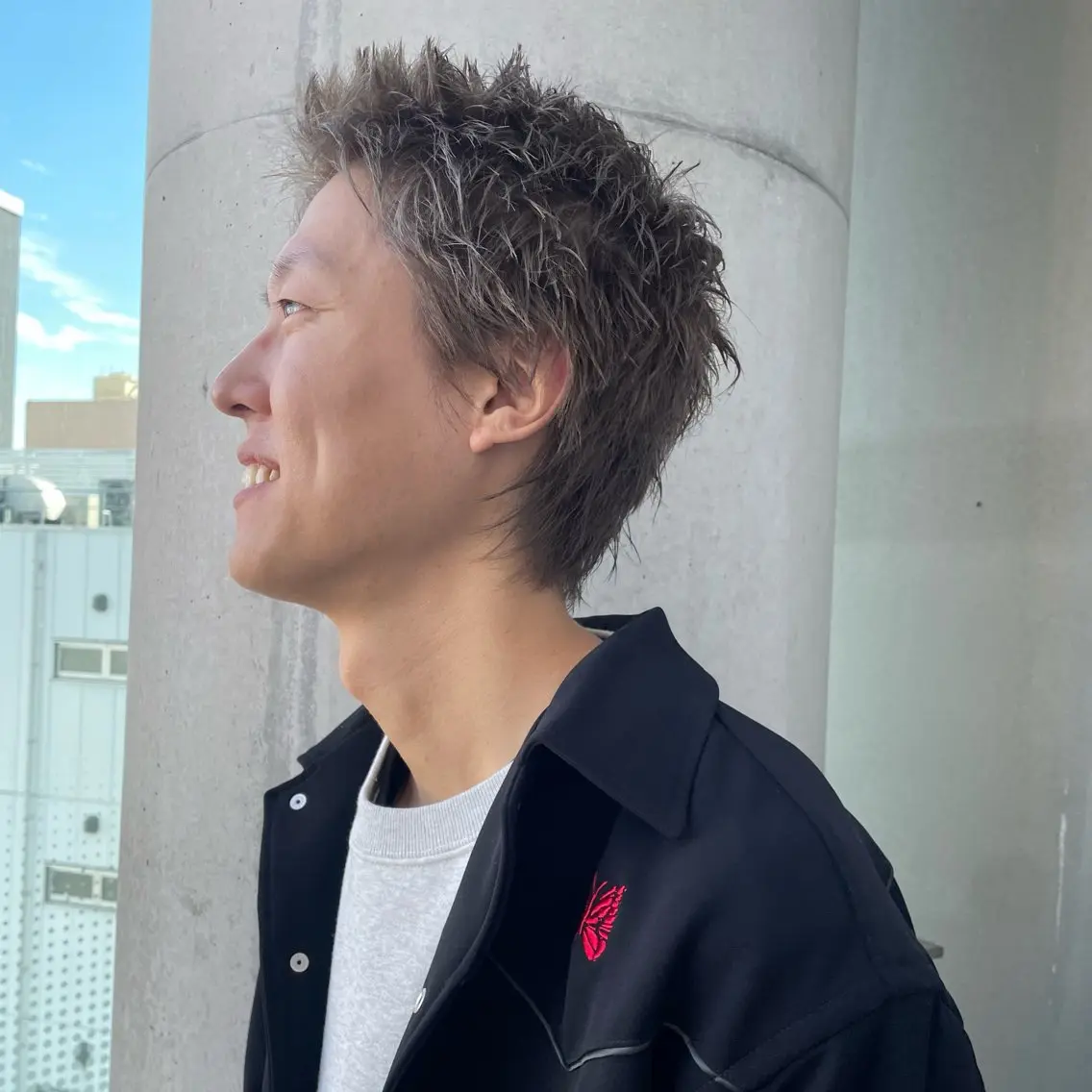 ショート カラー メンズ メンズブリーチ スパイキーショート ブリーチ グレージュ ショートヘア ⚾️横浜メンズカット 阿部龍馬🍺🍔のヘアスタイル