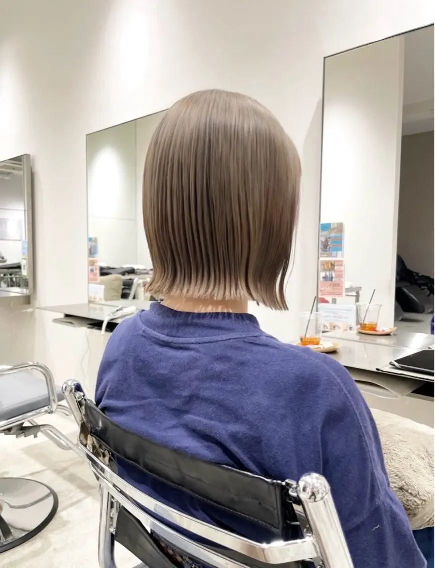 ミディアム ヘアカラー 塩貝 幸音のヘアスタイル