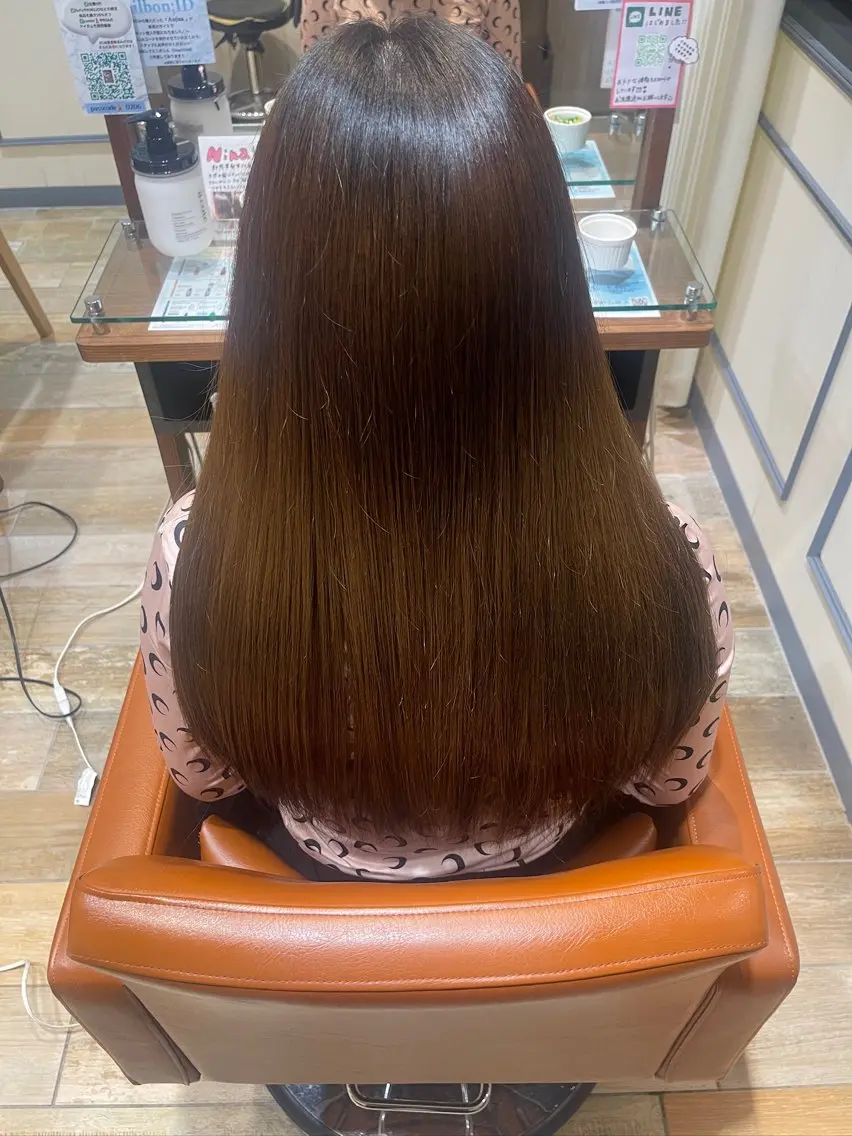 ロング 近 大和のヘアスタイル