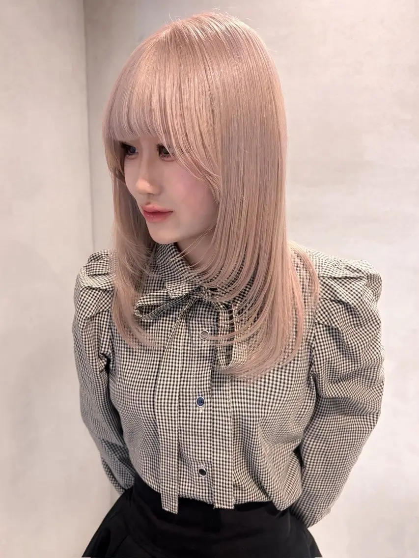 ミディアム Noe🎀 梅田美容師のヘアスタイル