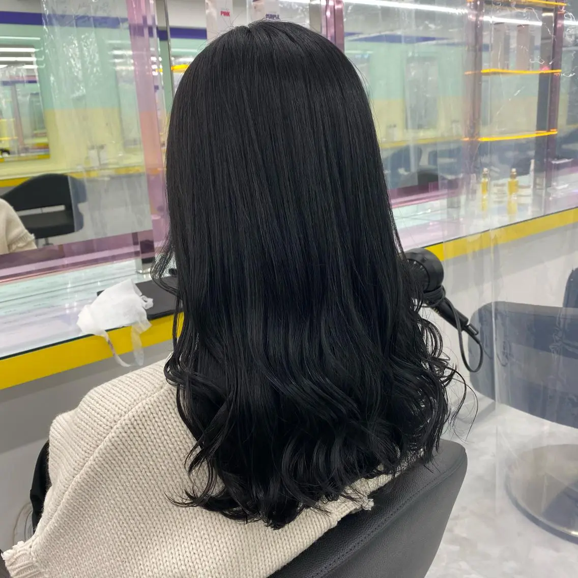 ミディアム カラー ヘアアレンジ ヘアカラー トリートメント mai🍑暖色カラー /レイヤー💖のヘアスタイル