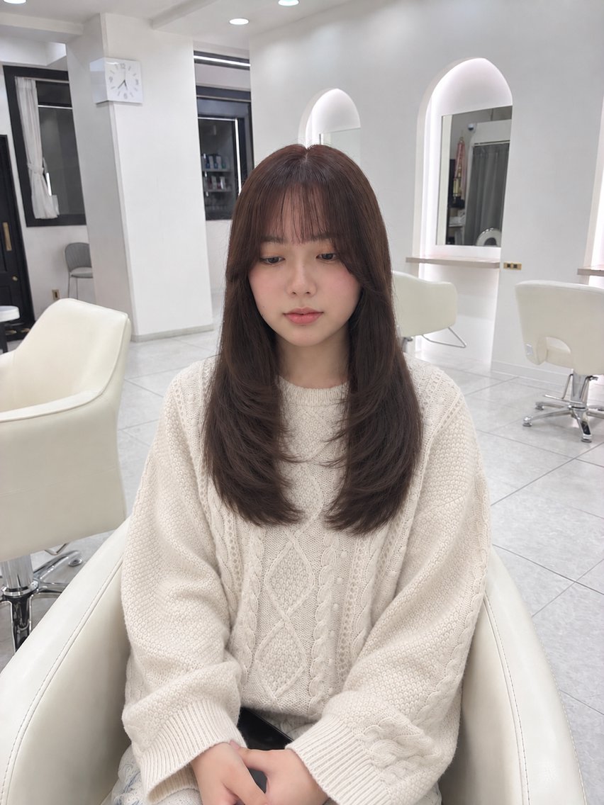 ロング カット ヘアカラー トリートメント Hinata🫧 レイヤー×髪質改善のヘアスタイル