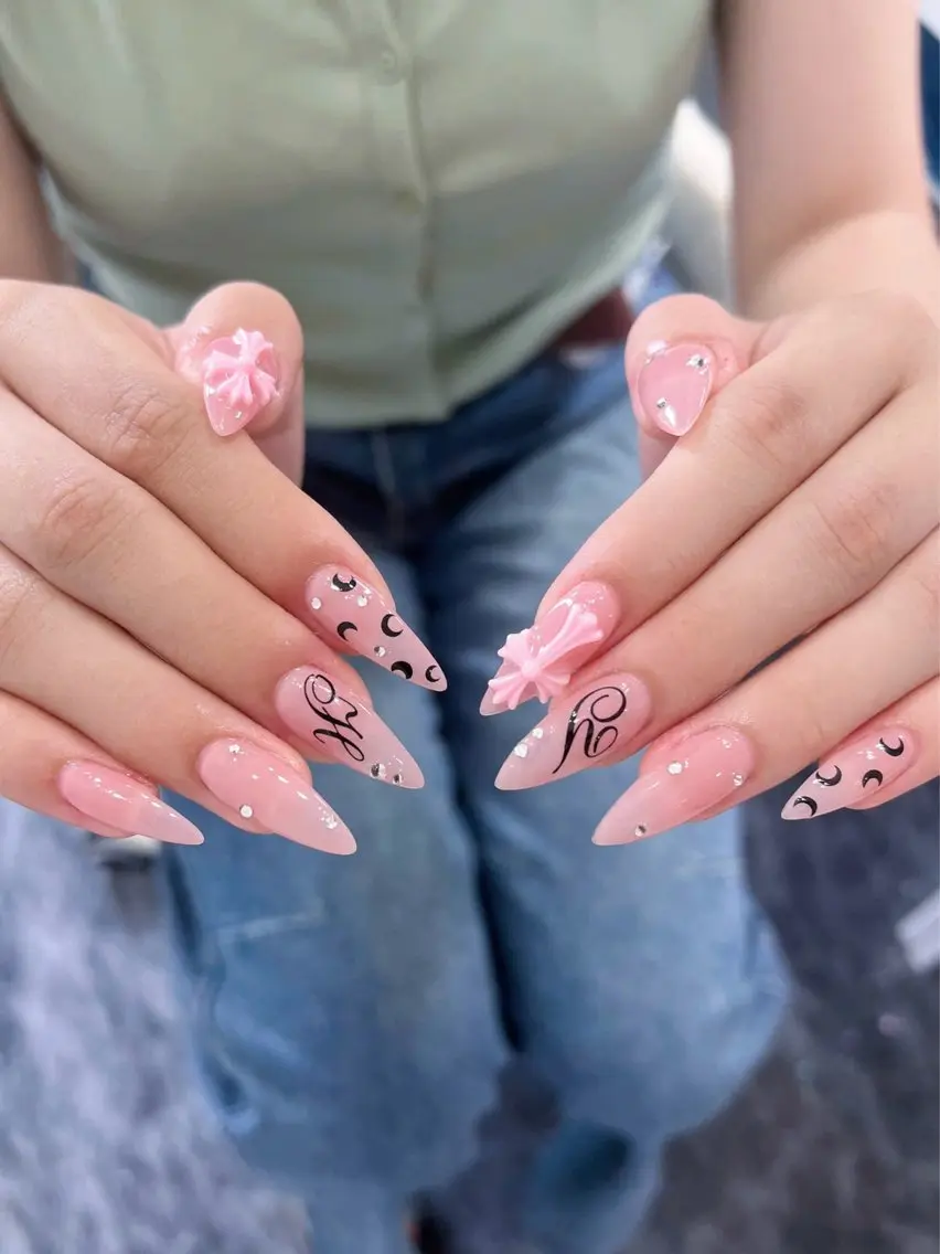 ネイル ガーリー ハート 韓国ネイル ニュアンスネイル リボン Sora nail 長さ出し専門店のネイルデザイン