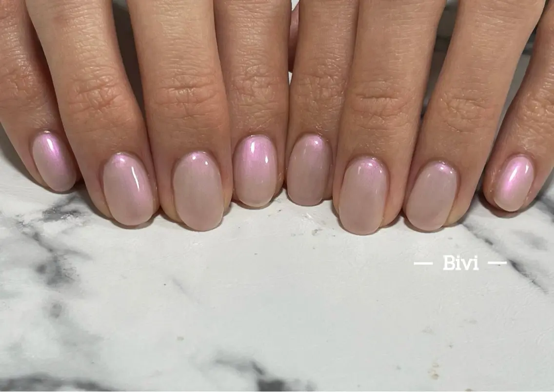 ネイル アートネイル フラッシュネイル ラメ(グリッター) シルバー スクエアネイル ♡Bivi♡自爪に 優しいネイルサロンのネイルデザイン