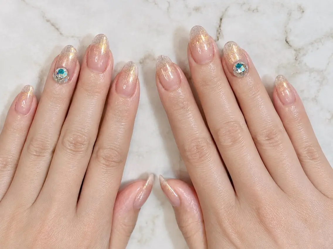 ネイル フラッシュネイル キラキラネイル ラメ(グリッター) マグネットネイル シンプルネイル ハンドネイル pupillam nailのネイルデザイン