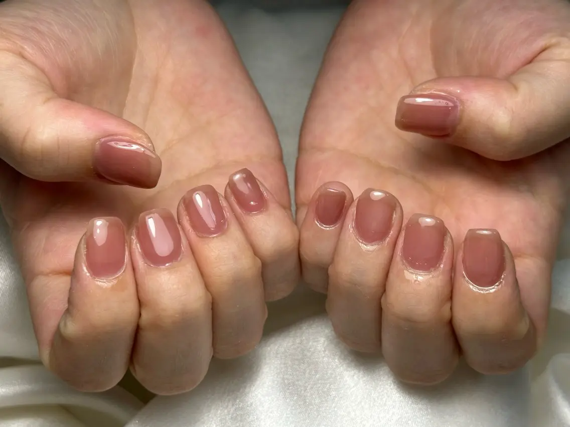 ネイル オーロラネイル フットネイル フレンチネイル ジェルネイル マグネットネイル ハンドネイル kiki nail たまプラーザのネイルデザイン