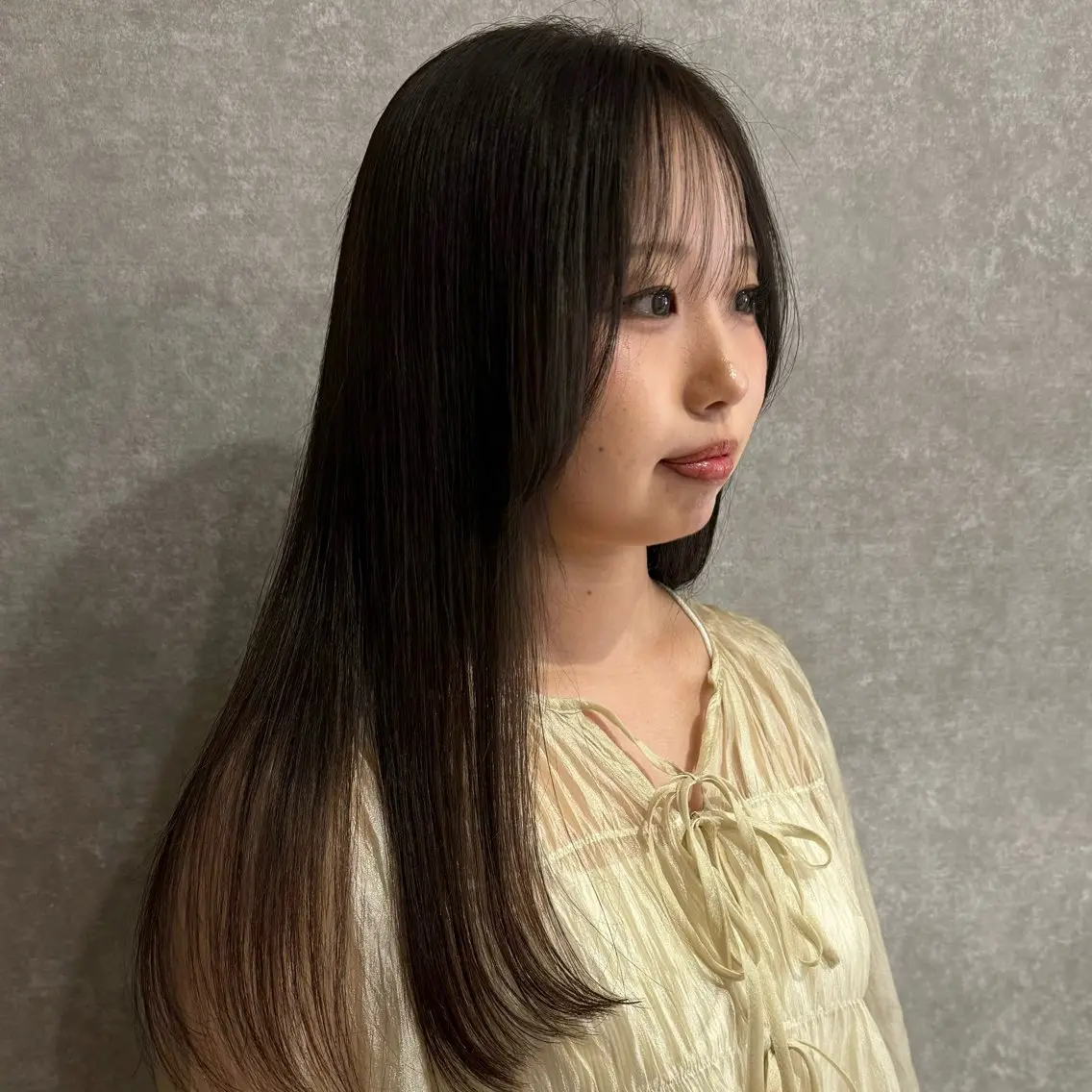 セミロング ヘアカラー 透明感/オリーブ /わがつまこうすけのヘアスタイル