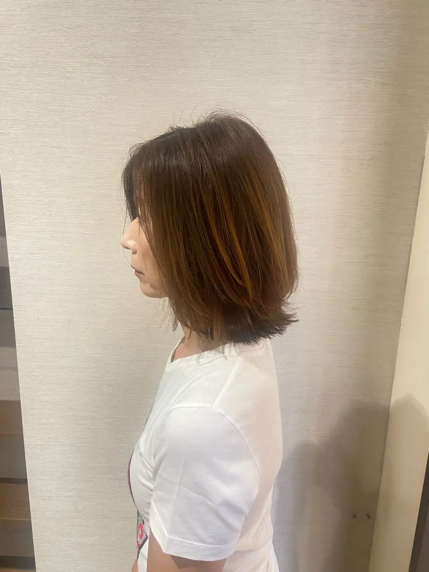 ミディアム カラー カット ヘアカラー トリートメント 長田 尚大のヘアスタイル