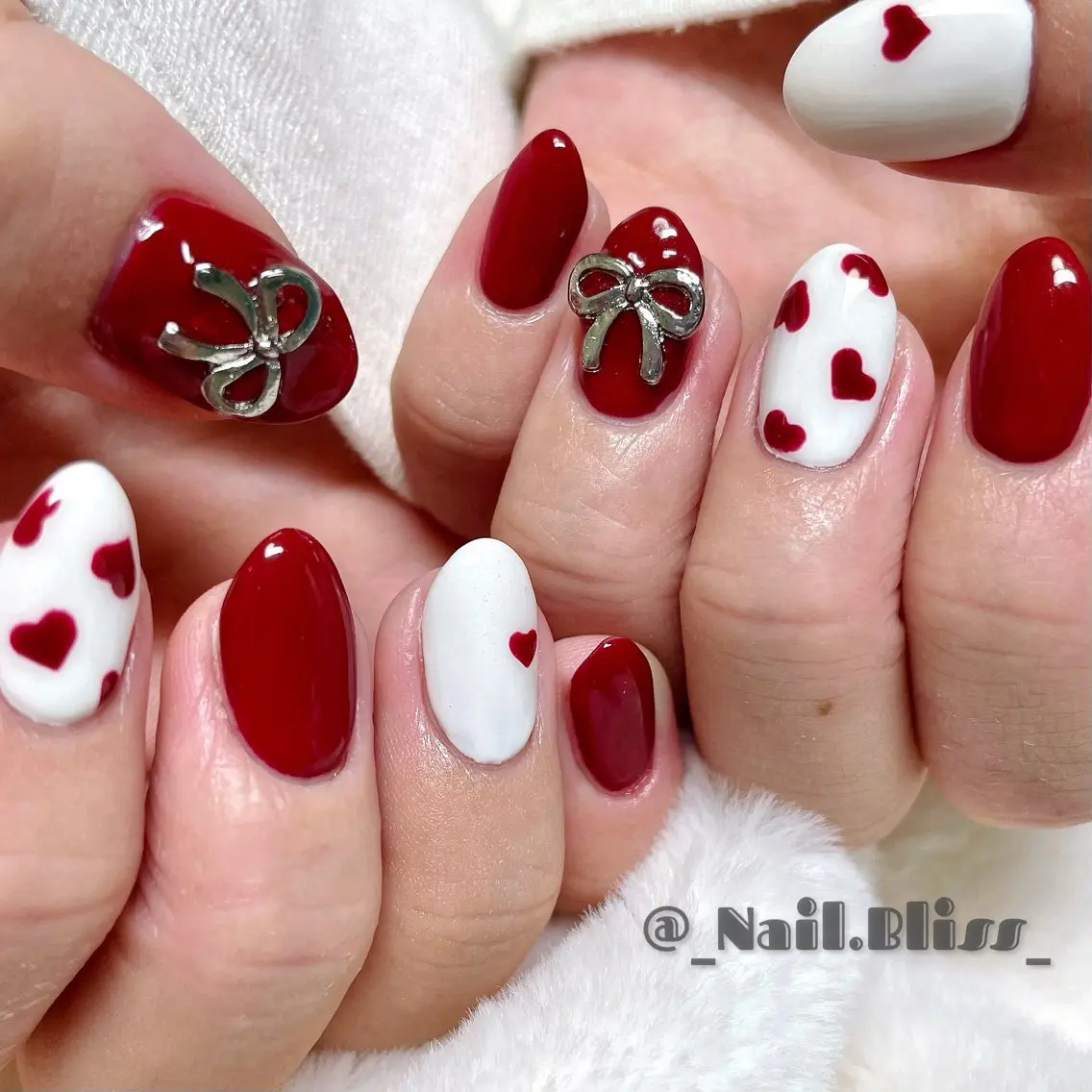 ネイル ボルドー ハート シンプルネイル ハンドネイル NAIL BLISSのネイルデザイン
