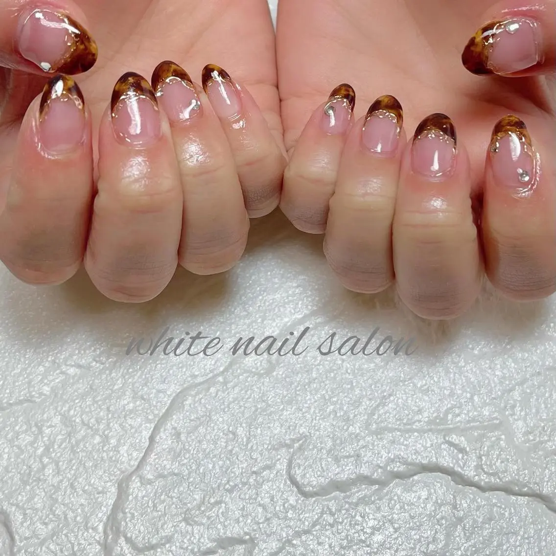 ネイル フットネイル ジェルネイル ハードジェル ラメ(グリッター) 持ち込み ハンドネイル white nail salonのネイルデザイン
