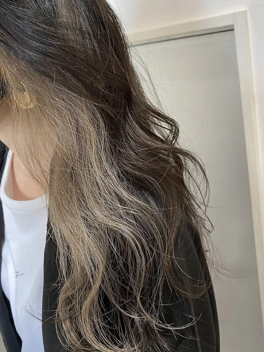 ロング loup yunaのヘアスタイル