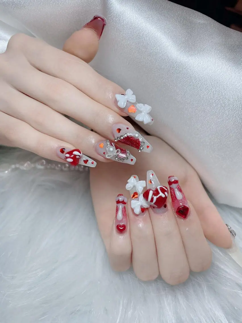 ネイル ハンドネイル Queen Nail Salonのネイルデザイン