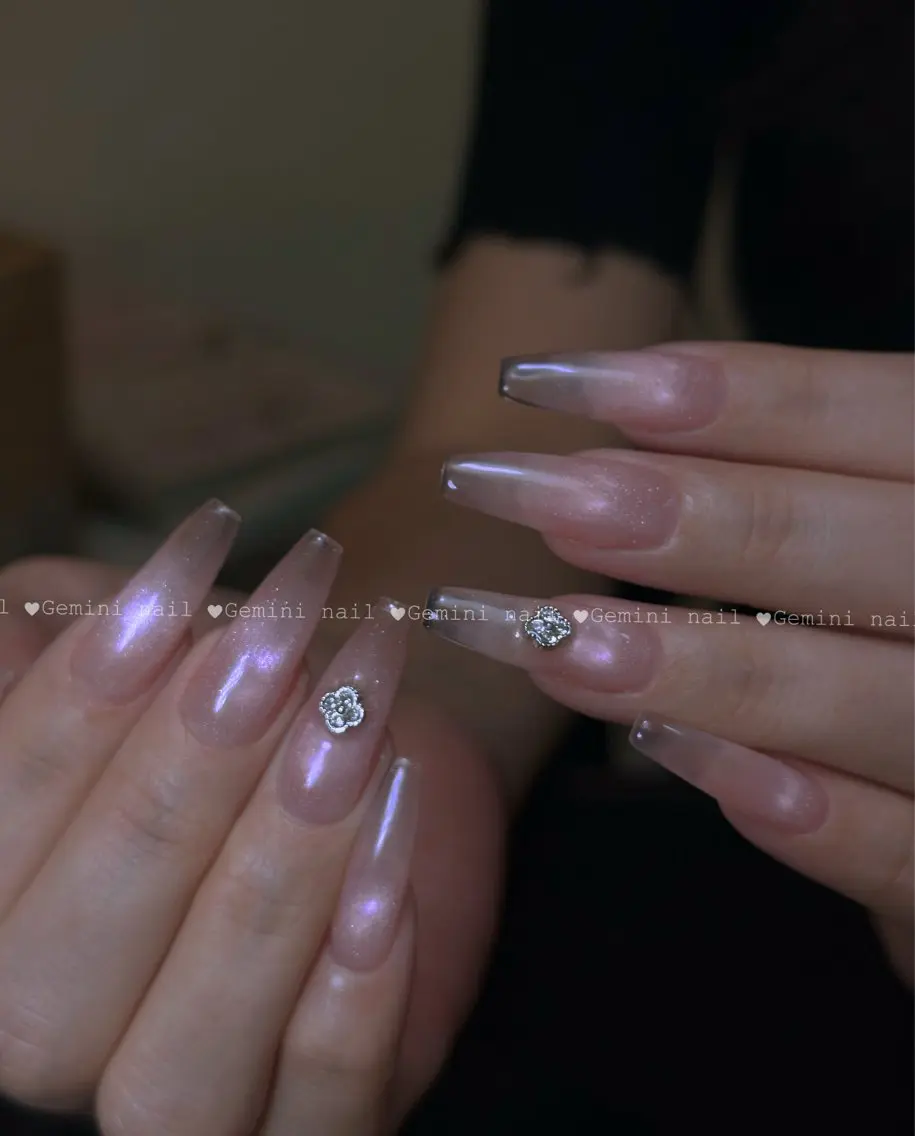 ネイル マグネットネイル ネイルチップ Gemini nail.Yukiのネイルデザイン