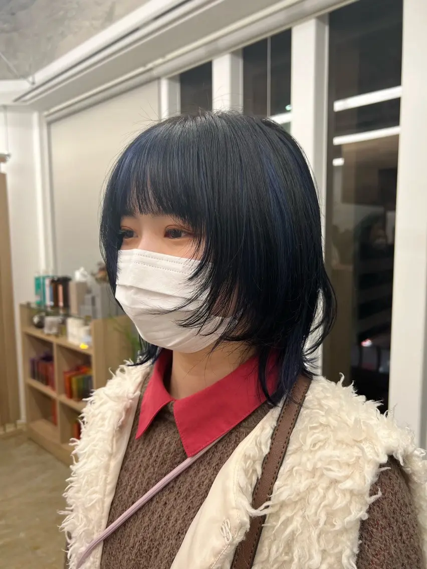 🌷学生様限定🌷似合わせカット💇♀️+ブリーチ込みインナーカラー🌈(オンカラー込)+3stepトリートメント🫧の写真