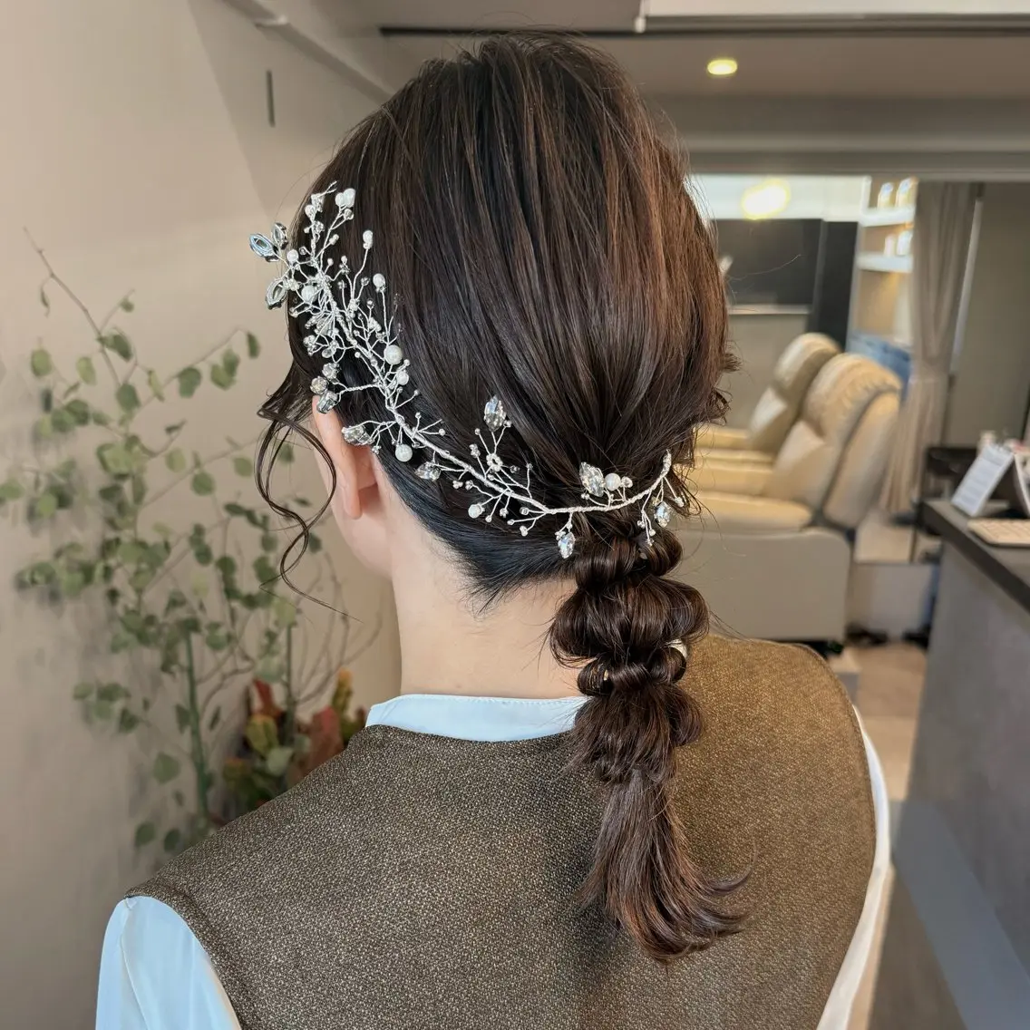 ミディアム ヘアアレンジ 砂川朱音⌇鶴見区横堤 ⌇抜け感ヘア⌇韓国風のヘアスタイル
