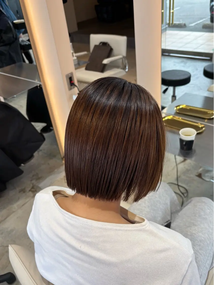 ショート トリートメント カット 縮毛矯正 片平 帆香のヘアスタイル