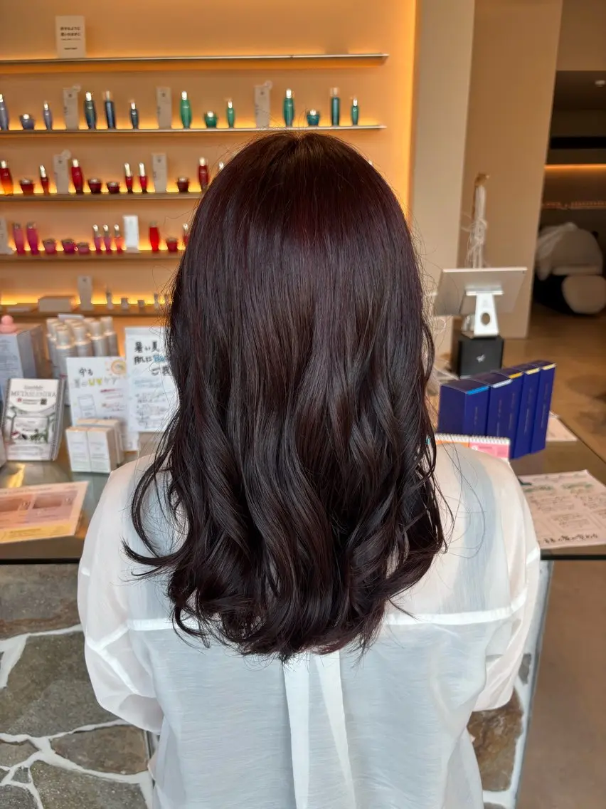 カラー 坂本 温のヘアスタイル