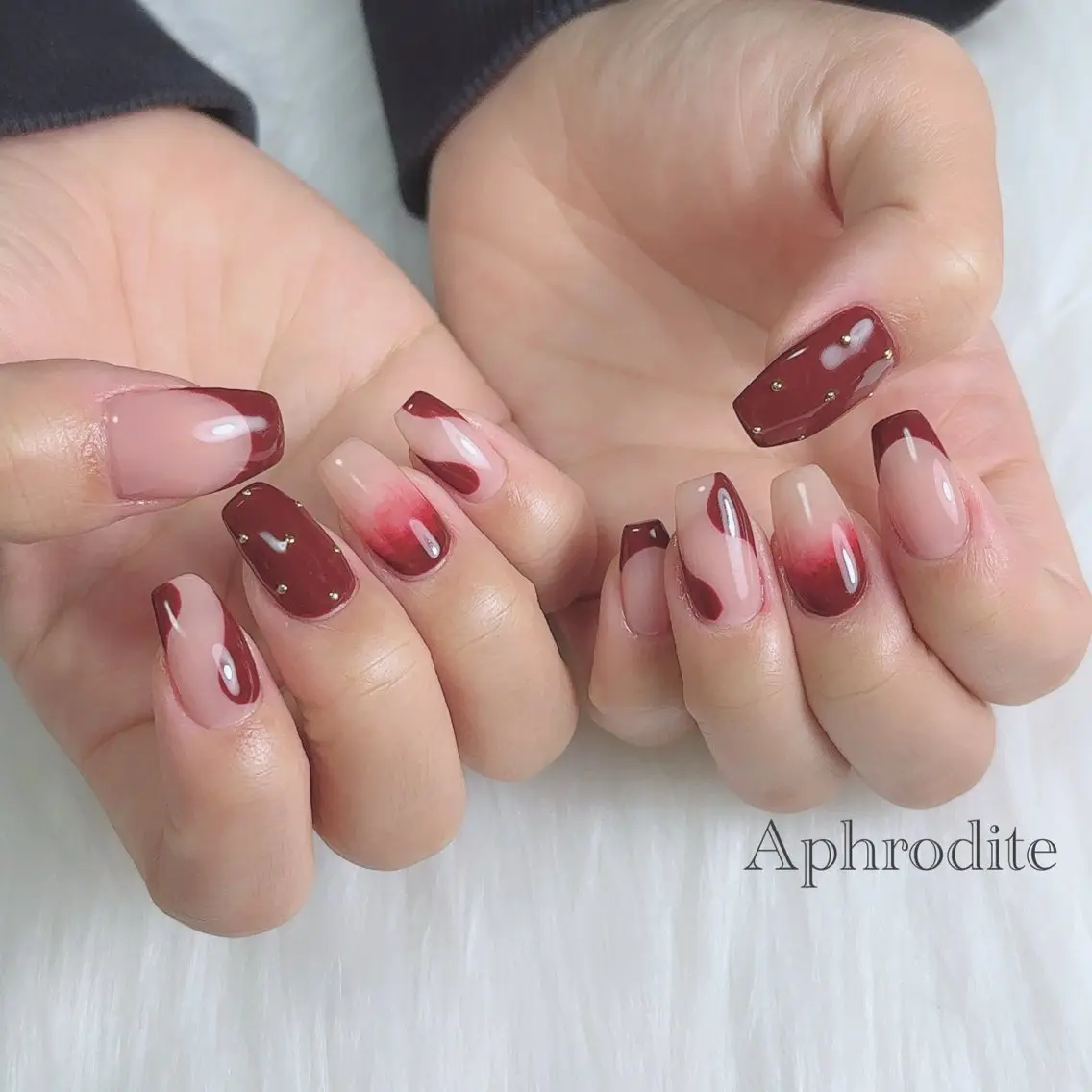 ネイル Aphrodite パラジェル認定サロンのネイルデザイン