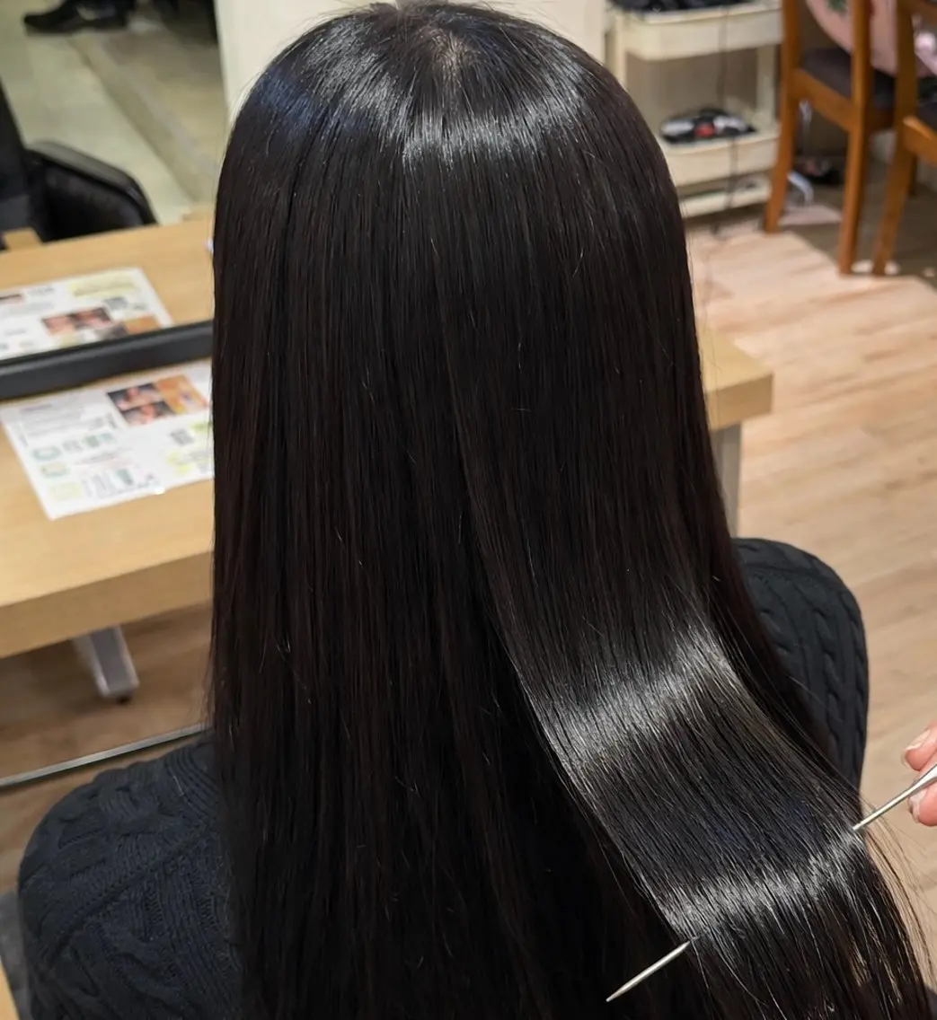 カラー 縮毛矯正 優乃 ❄️のヘアスタイル