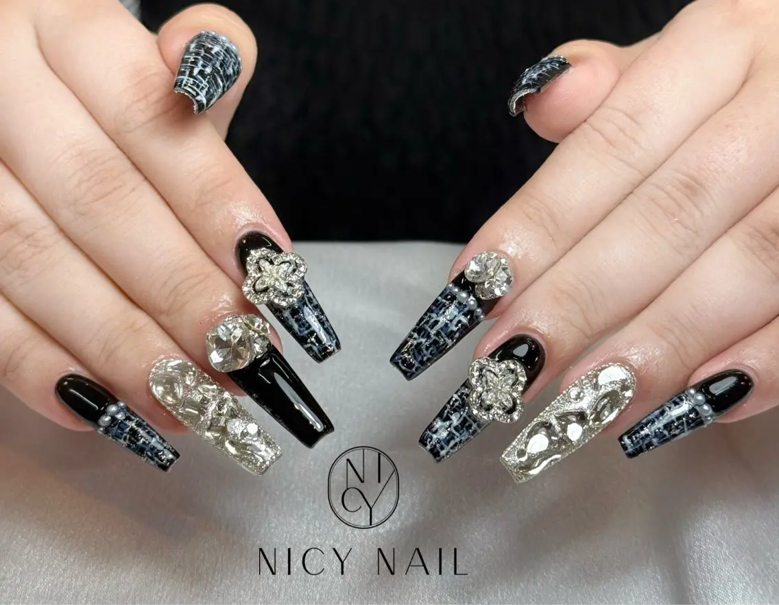 ネイル ハンドネイル NICY NAIL 池袋のネイルデザイン