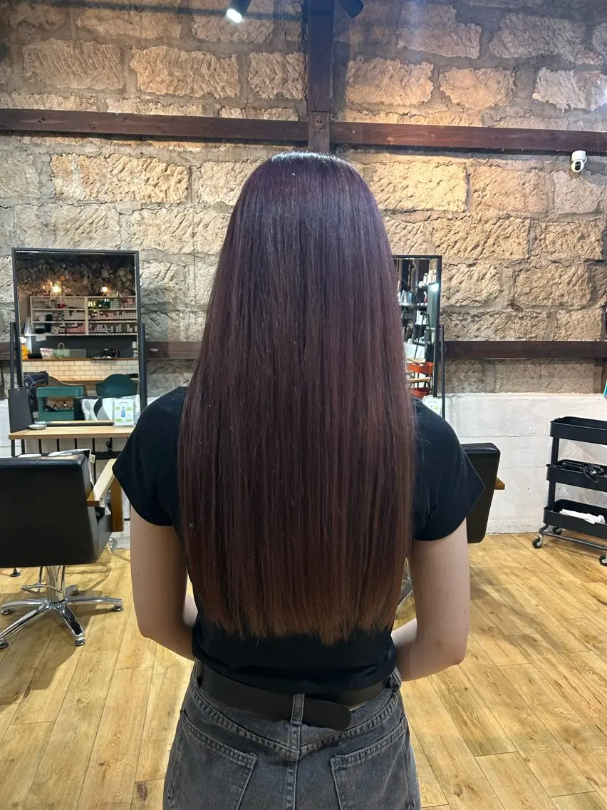 ロング カラー ブリーチ ラベンダーカラー ピンクカラー ピンクラベンダー 曽山 乙羽のヘアスタイル