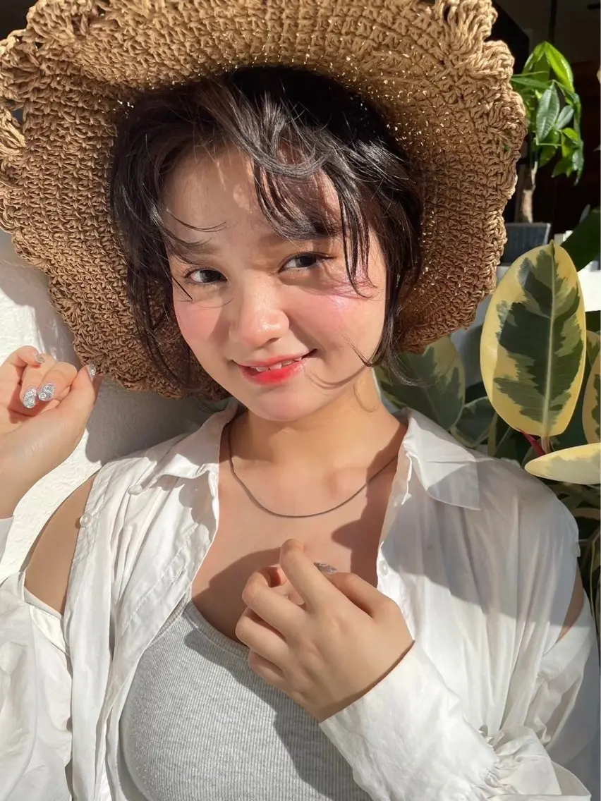 ミディアム 北村 未来のヘアスタイル