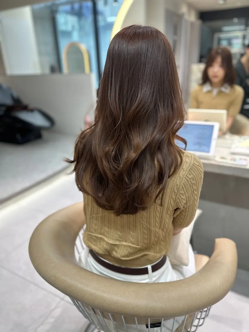 セミロング カット ヘアカラー トリートメント 《髪質改善✖️オリー ブ🧸》小嶋拓也のヘアスタイル