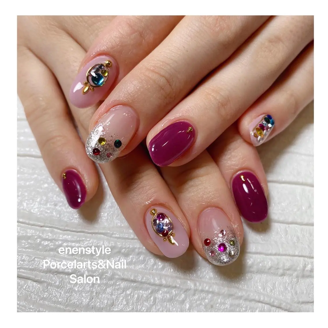 ミディアム ネイル ハンドネイル 🐾enen style 🐾のネイルデザイン